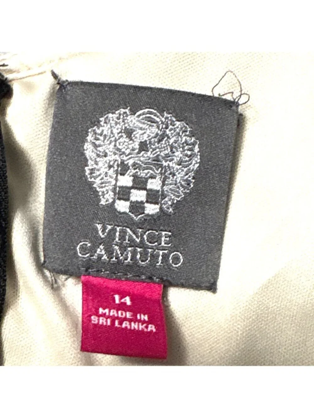 Black Lace Vince Camuto Cocktail Dress With 3/4 Bell Sleeves & V-Neckline Size 1 - Picture 4 of 8